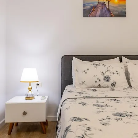 Emiljano Appartement *