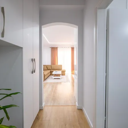 Emiljano Appartement *